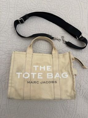 Marc Jacobs Cream Canvas 'The Tote Bag' with Removable Black Strap